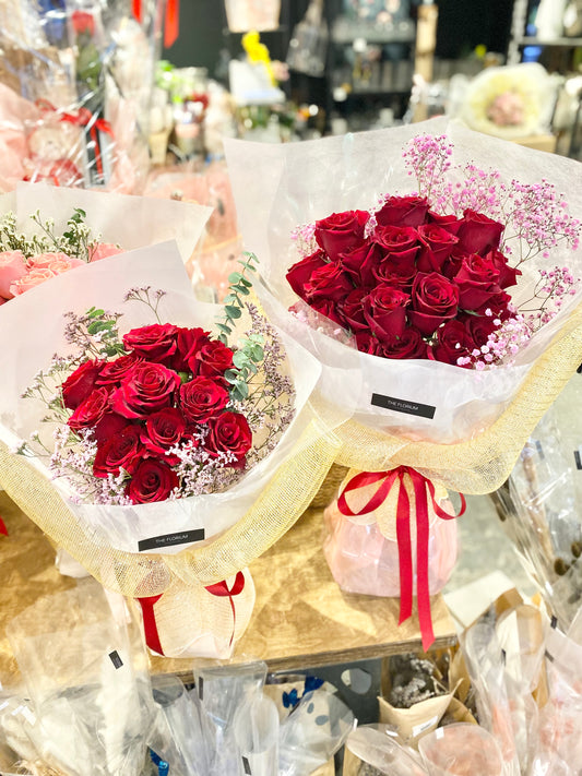 Red Fresh Roses 🌹