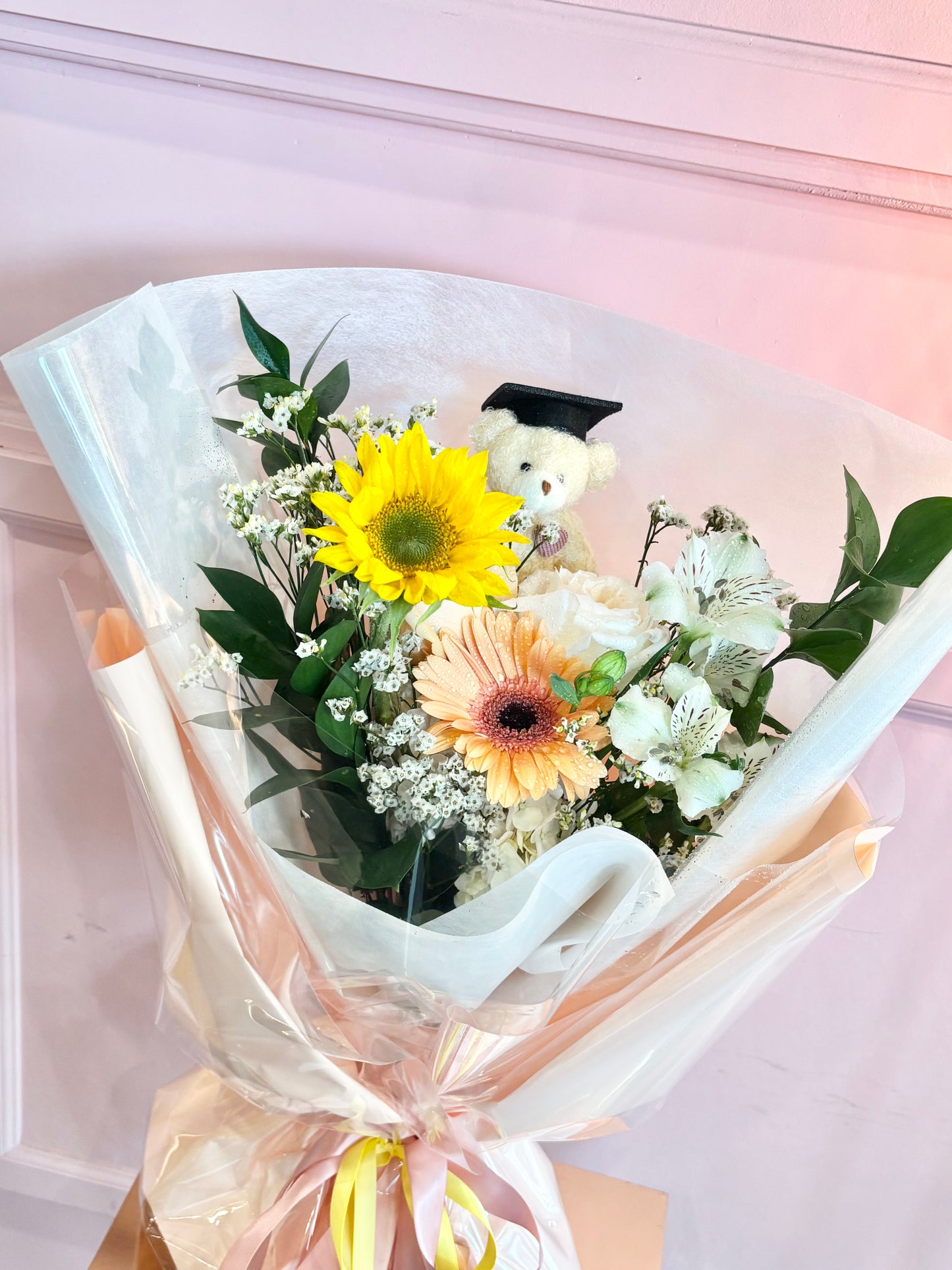 Fresh Graduation Bouquet 🎓