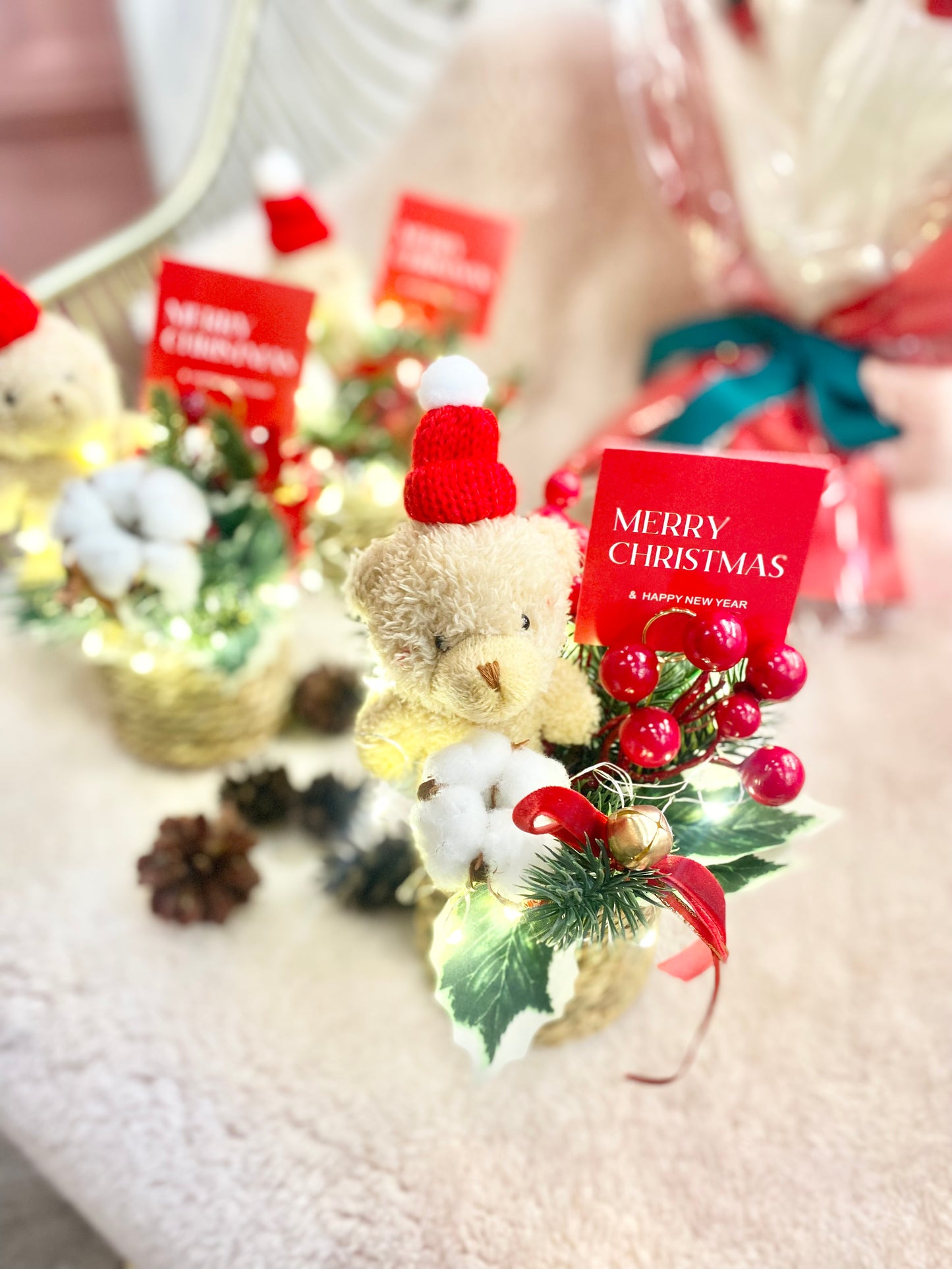 Christmas Wish Bear Arrangement ✨