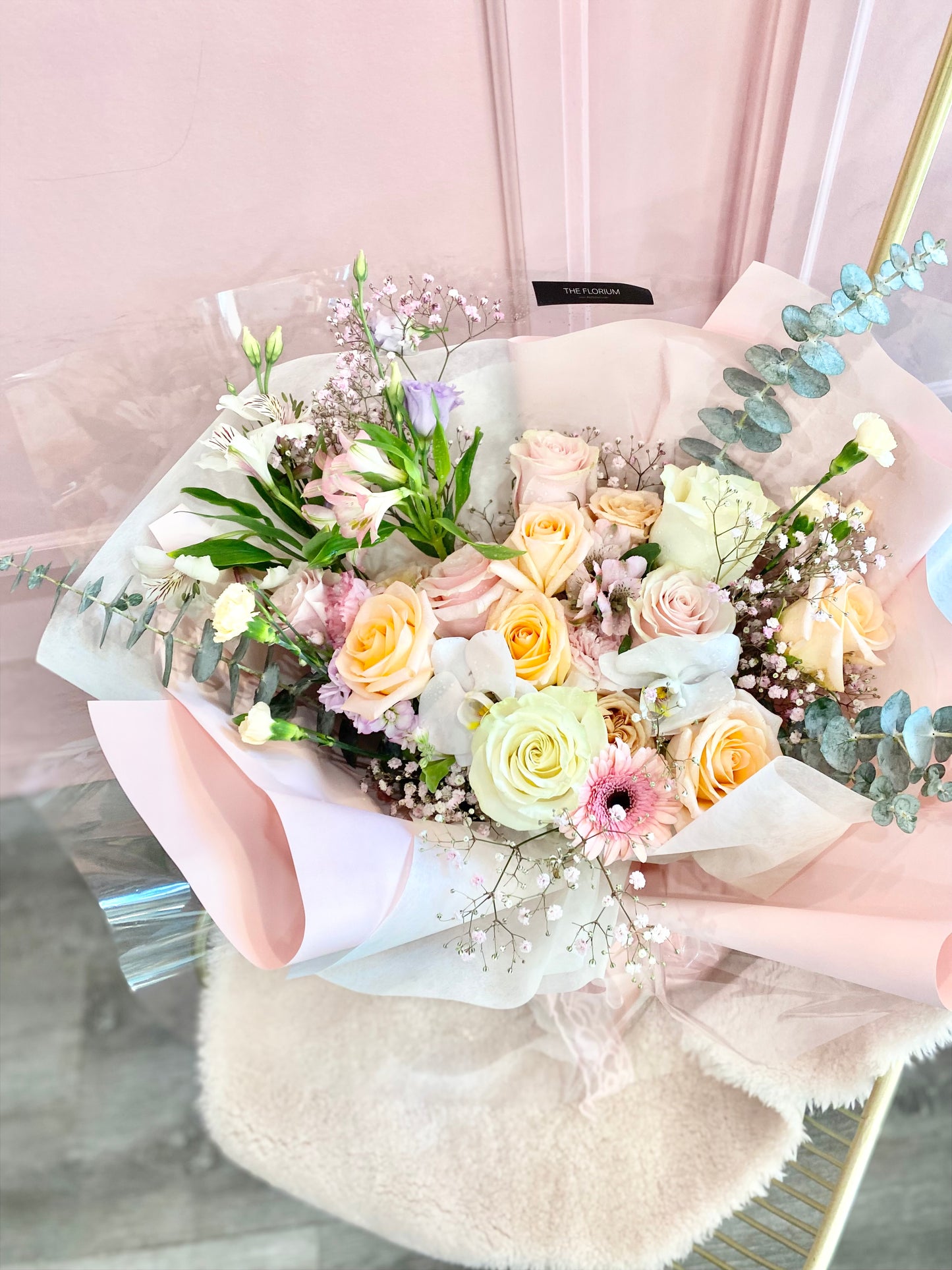 Fresh Hand-Tied Bouquet | Fresh Flowers Toronto