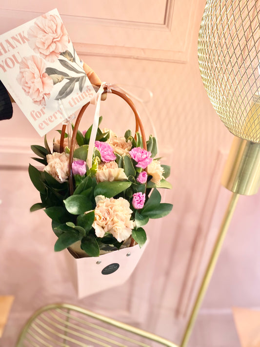 M-Day Carnation Flower Bag 🌸(Random Colour)