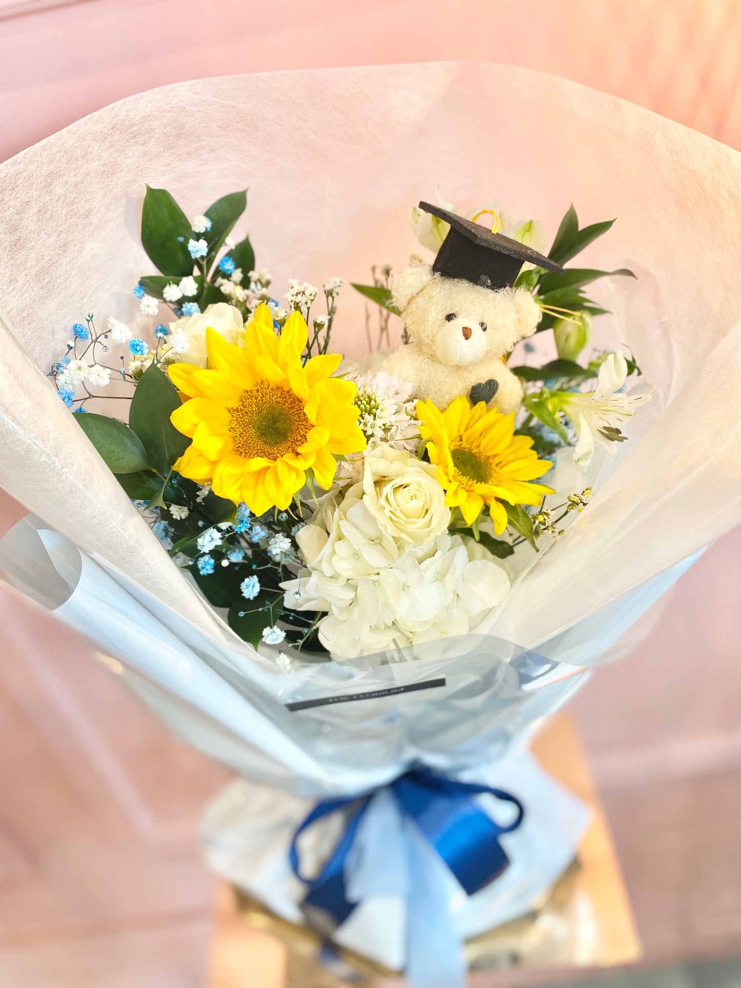 Fresh Graduation Bouquet 🎓