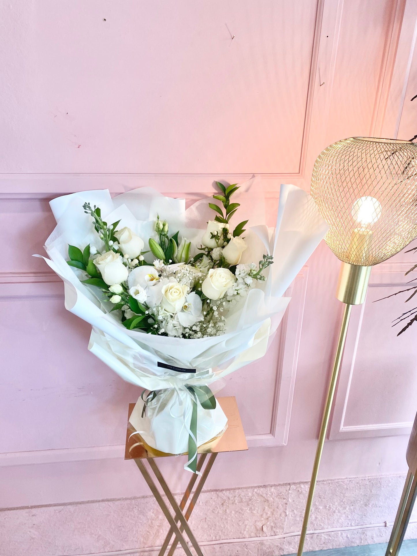Fresh Hand-Tied Bouquet | Fresh Flowers Toronto