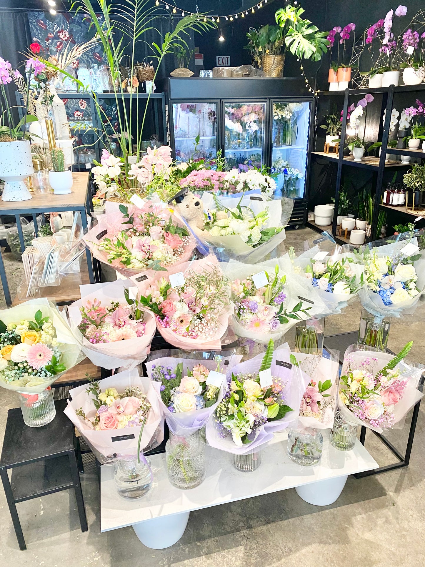 [MULVEY & BANANI] M-Day Fresh Flower Bouquet 🌸