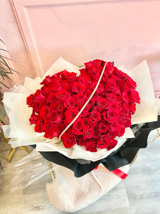 Devoted Love ❤️_100 Red Roses 🌹