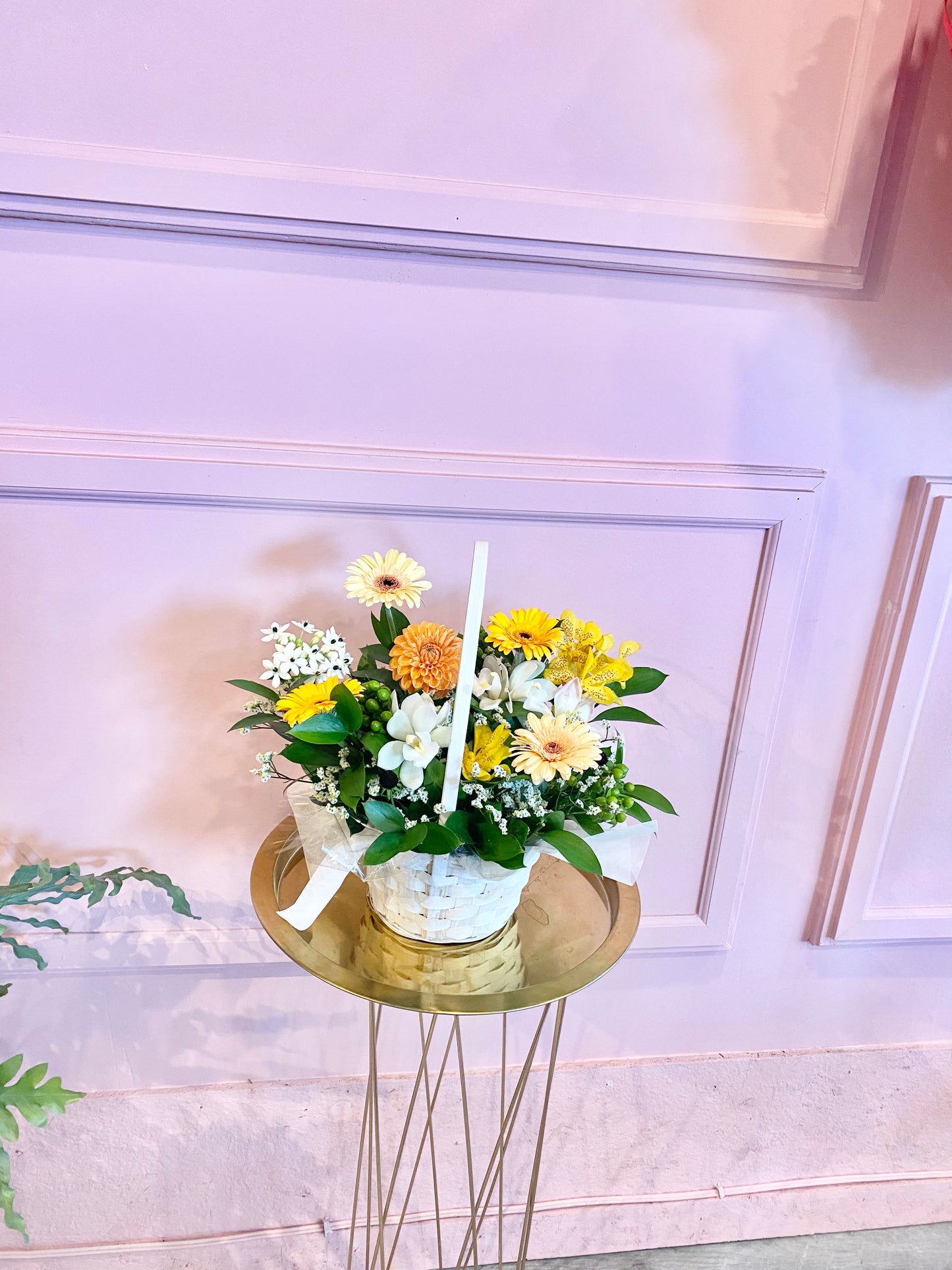 Fresh Flower Basket 🎀