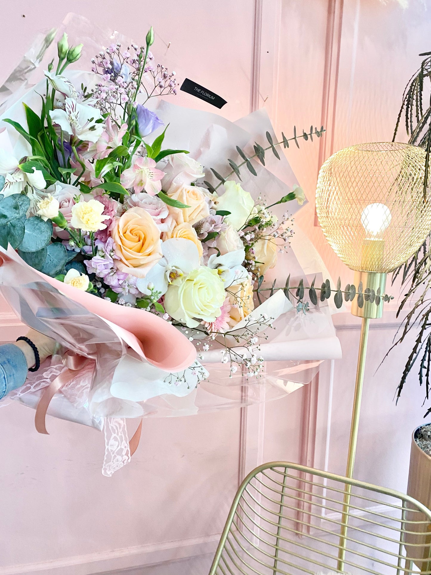 Fresh Hand-Tied Bouquet | Fresh Flowers Toronto