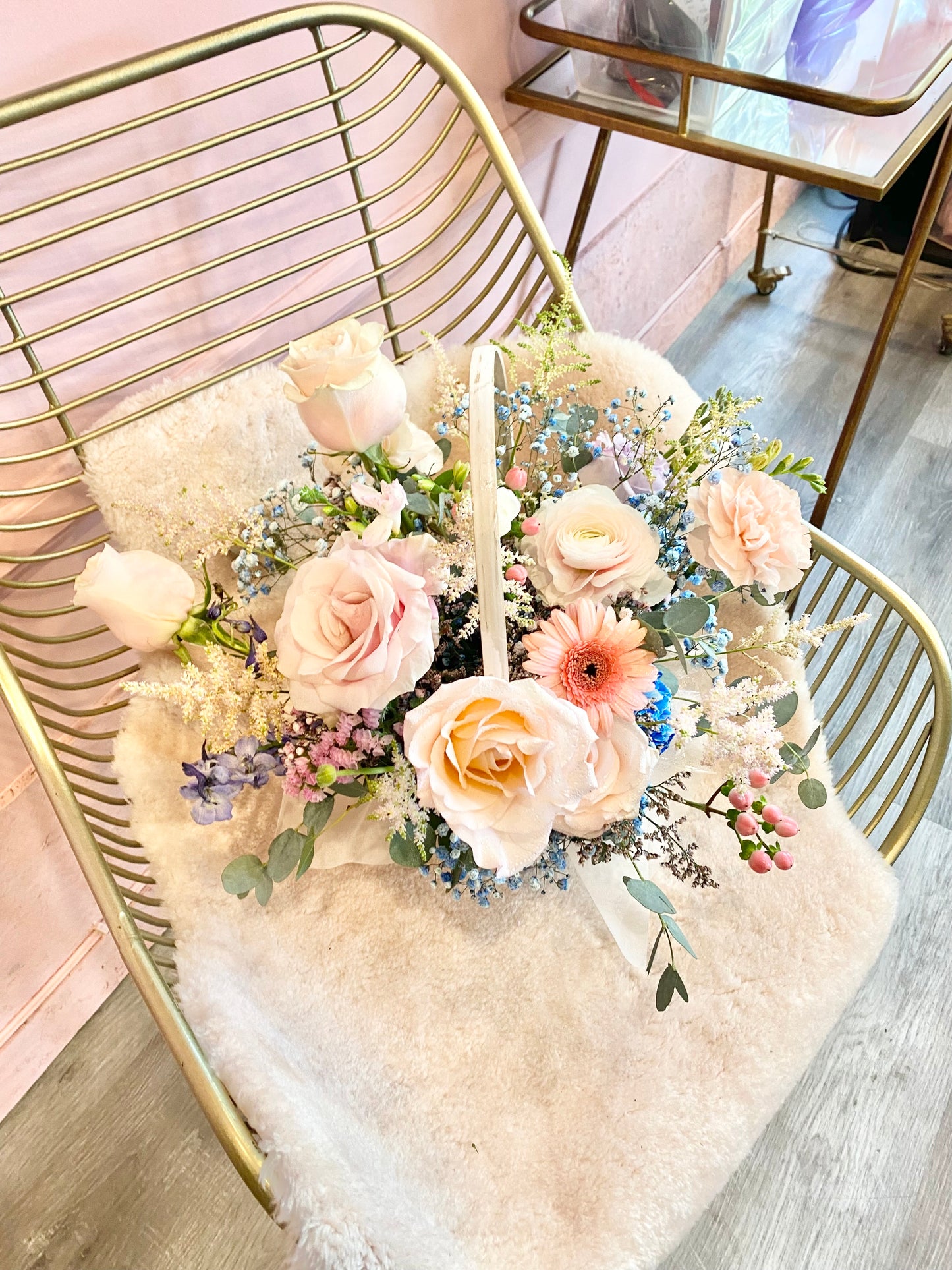 Fresh Flower Basket 🎀