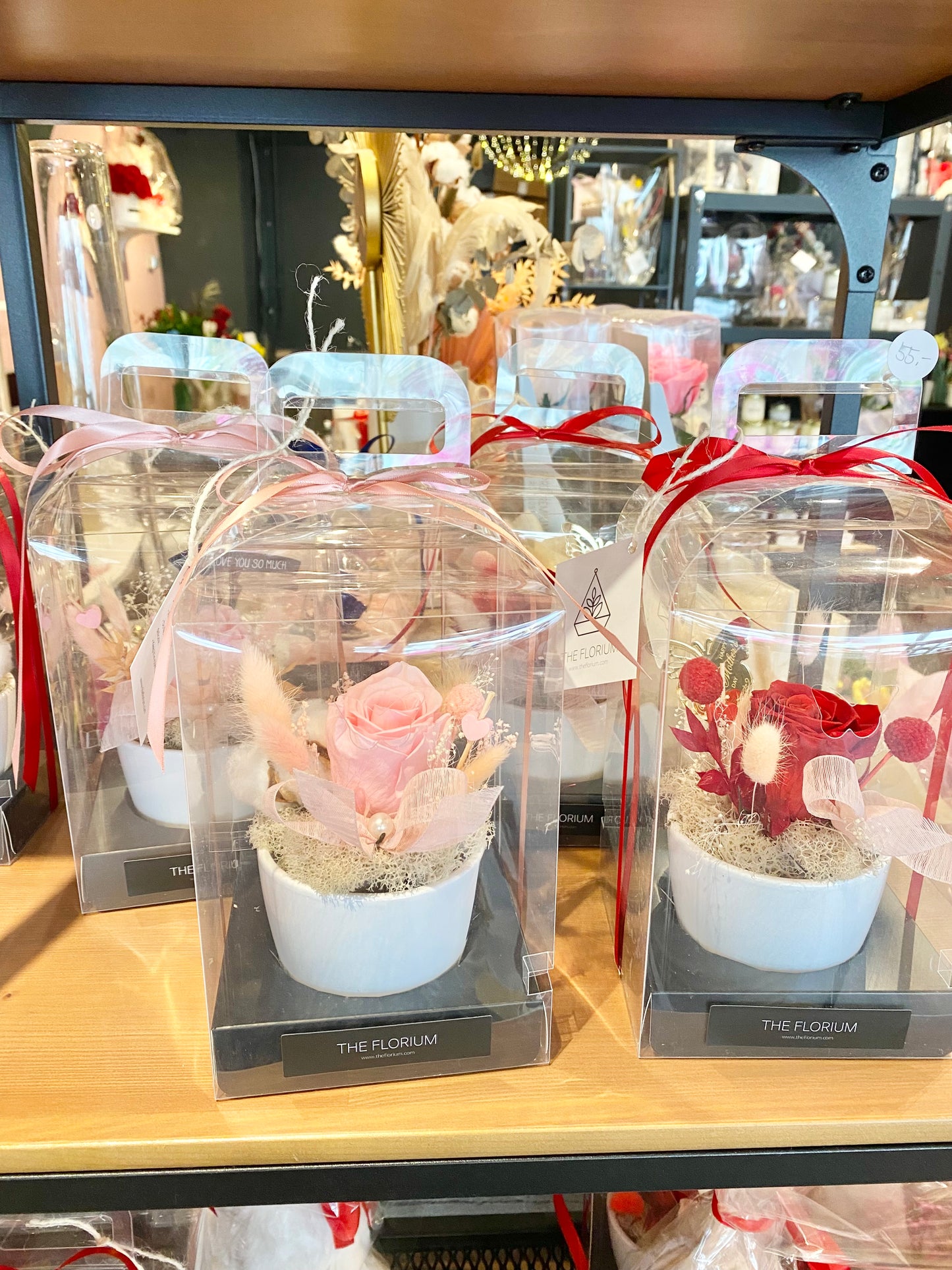 Preserved Rose Arrangement 🌹