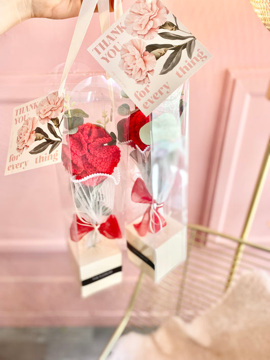 Knitted Carnation ❣️