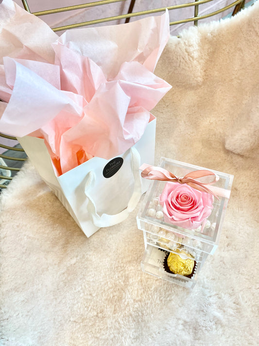 Preserved Rose Jewelry Box - Baby Pink 🌸